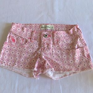 🎀 Abercrombie Kids girls pink patterned shorts 🎀